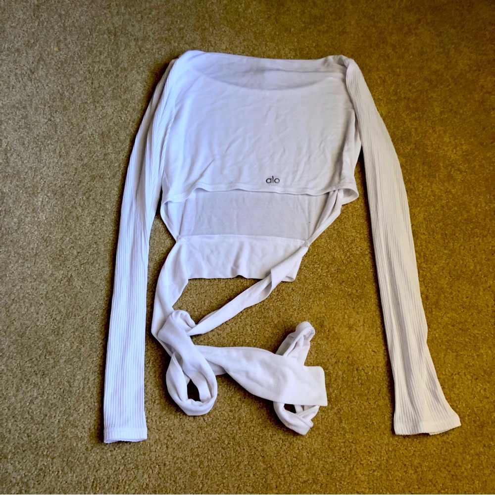 Alo yoga top. New!!